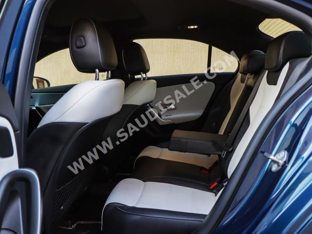 2020 مرسيدس - بنز أي 35 أي إم جي