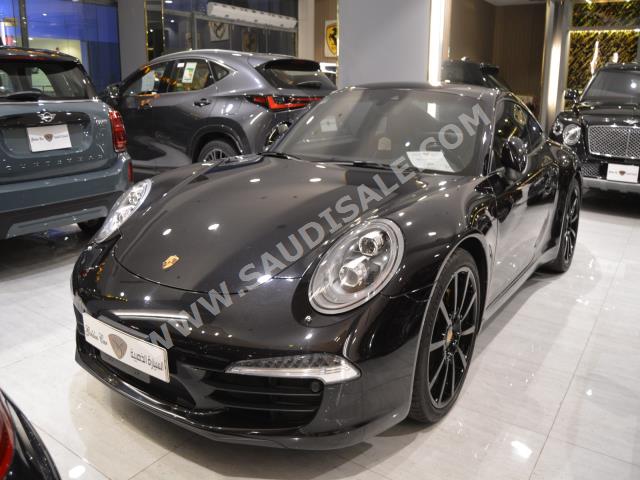 2016 بورش 911 كاريرا