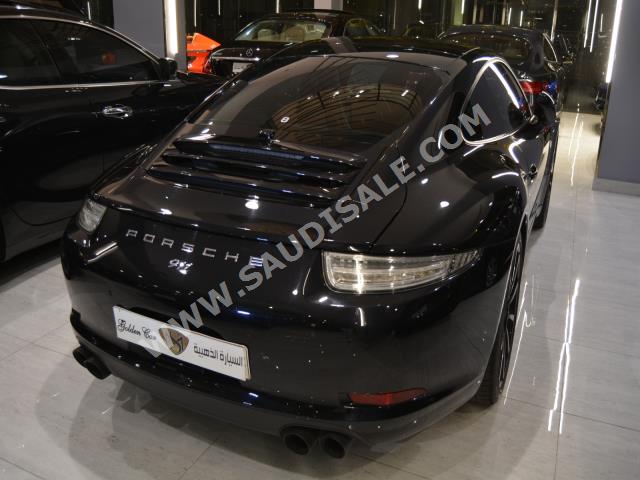2016 بورش 911 كاريرا