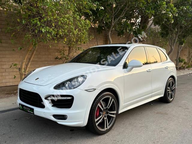 2013 بورش كايين جي تي اس