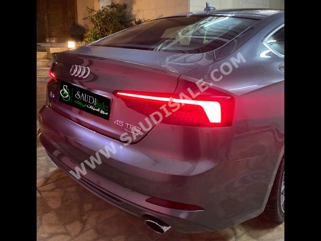 2018 اودي اي 5 45 تي اف اس اي اس لاين