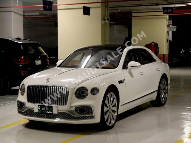 2021 بنتلي كونتيننتل فلاينج سبير