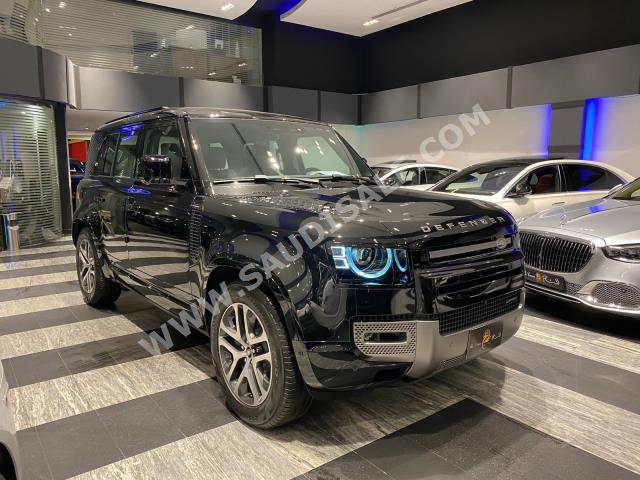 2023 لاند روفر ديفيندر اس اي