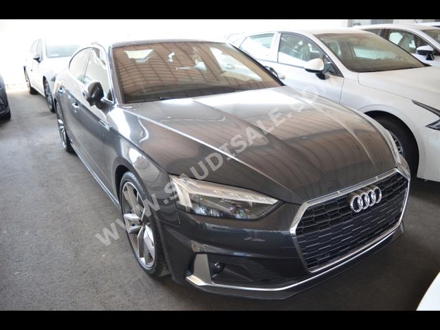 2023 اودي اي 5 40 تي اف اس اي