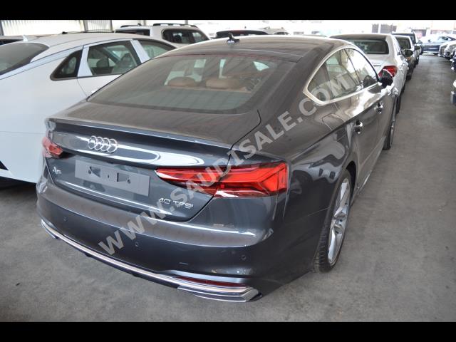 2023 اودي اي 5 40 تي اف اس اي