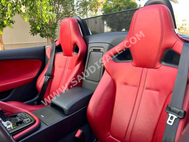 2015 جاكوار اف-تايب اس