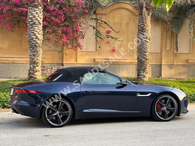 2015 جاكوار اف-تايب اس