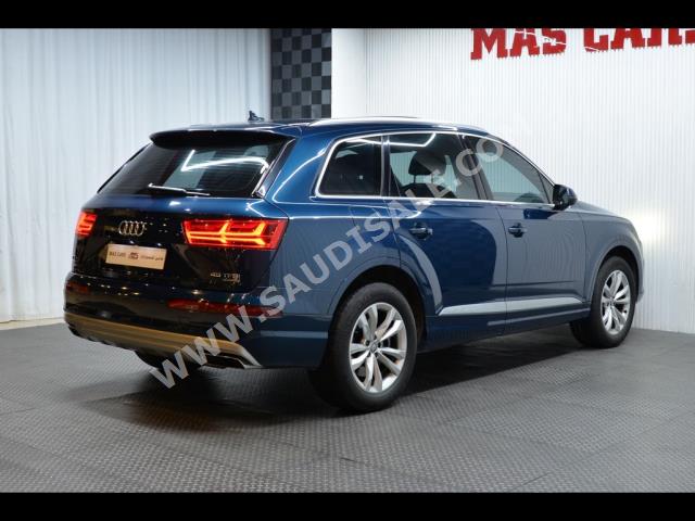 2019 اودي كيو 7