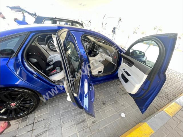 2018 جاكوار اكس اف