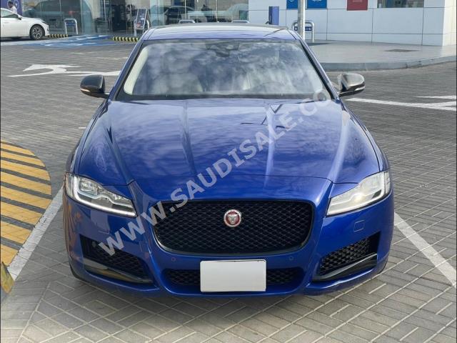 2018 جاكوار اكس اف
