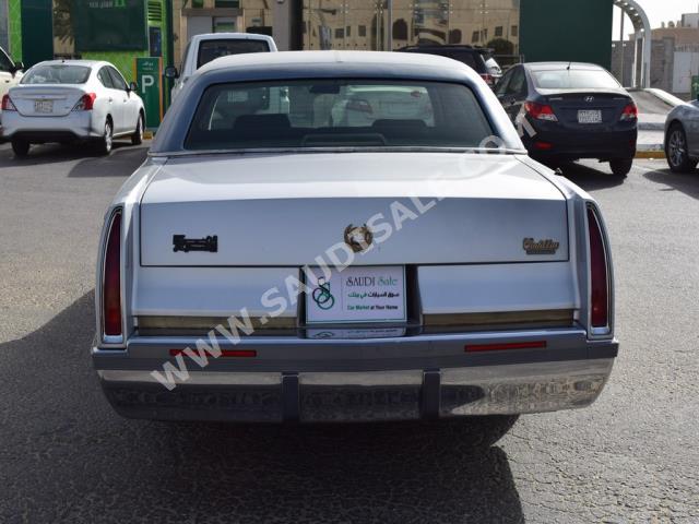 1993 Cadillac Fleetwood