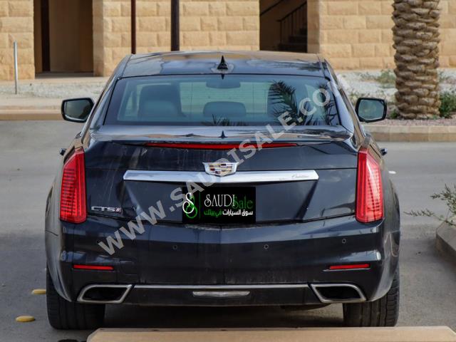 2015 كاديلاك سي تي اس