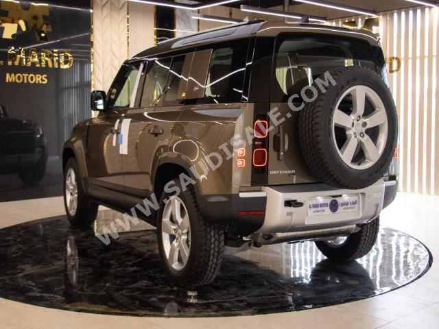 2023 لاند روفر ديفيندر اتش اس اي