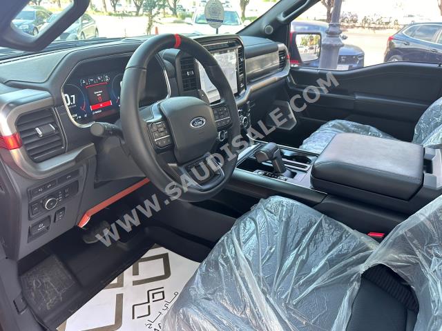 2022 فورد اف 150 رابتور