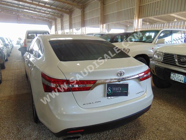 2013 Toyota Avalon Limited