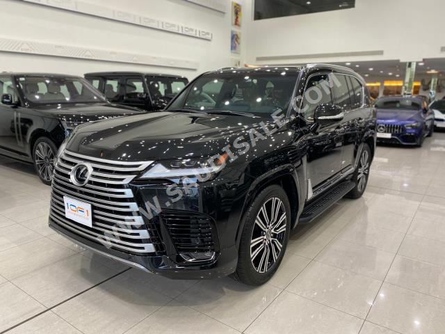 2023 لكزس إل إكس 600