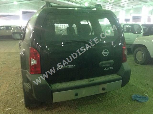 2013 نيسان اكستيرا