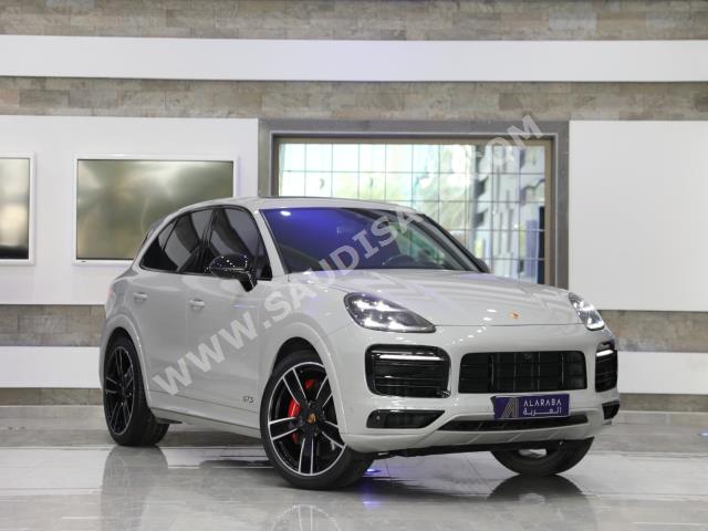 2022 بورش كايين جي تي اس