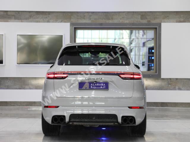 2022 بورش كايين جي تي اس