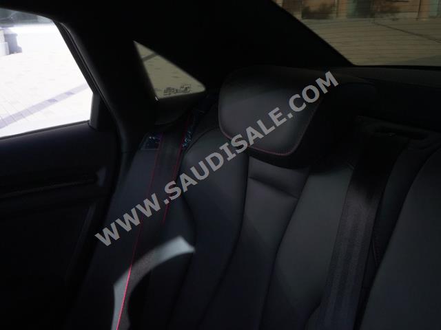 2018 اودي ار اس 3