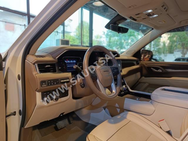 2021 جي ام سي يوكون دينالي