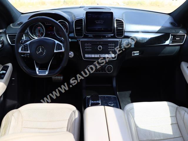 2016 مرسيدس - بنز جي إل إي 63إس أي إم جي