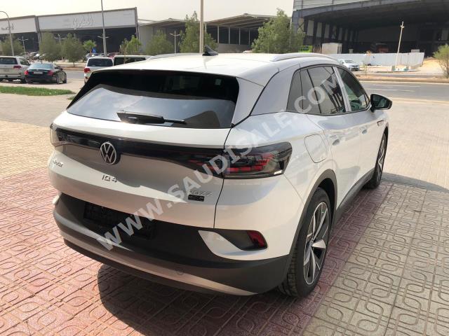 2022 فولكس واجن اي دي 4
