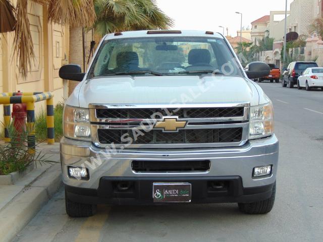2011 شفروليه سلفرادو 2500 اتش دي