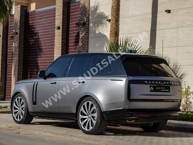 2023 لاند روفر رينج روفر فوج اس اي