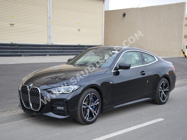 2021 بي ام دبليو الفئة الرابعة 430 أي