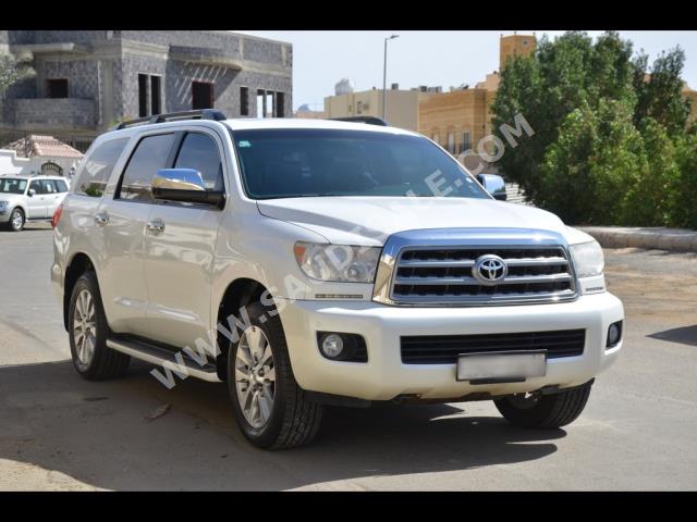2012 تويوتا سكويا ليمتد