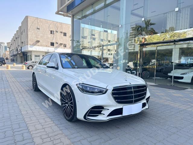 2022 مرسيدس - بنز إس 580