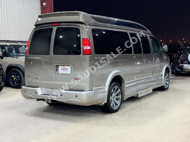 2016 جي ام سي سفانا