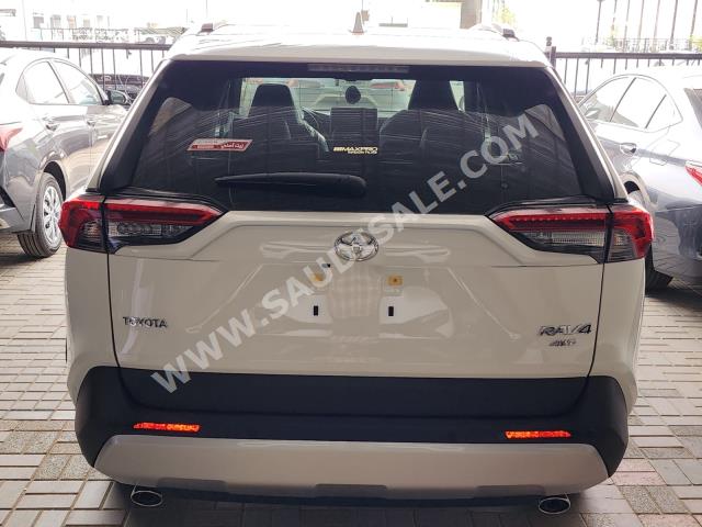 2024 تويوتا راف 4