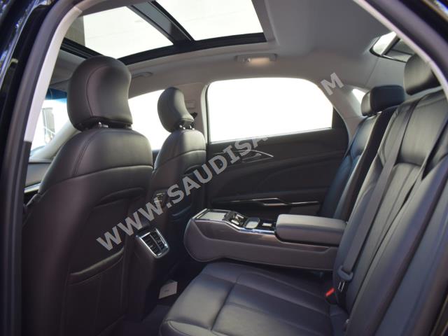 2020 Ford Taurus Titanium