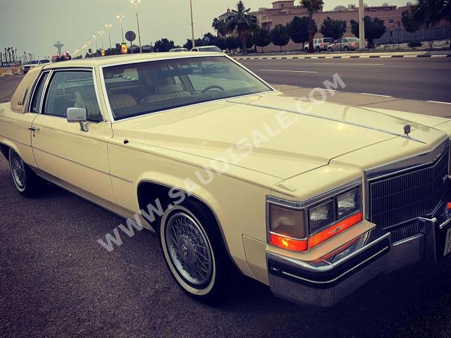 1984 كاديلاك فلييت ود