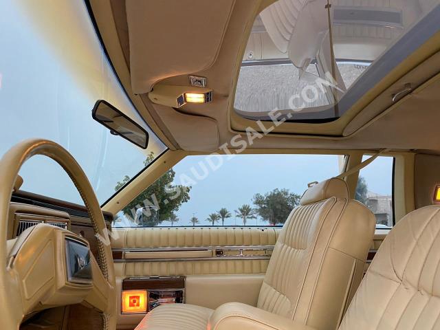 1984 كاديلاك فلييت ود