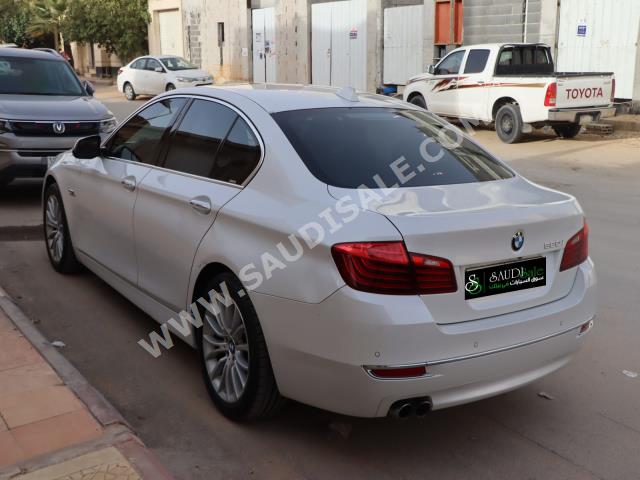 2015 بي ام دبليو الفئة الخامسة 520 أي