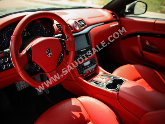 2013 مازيراتي جرانتوريزمو