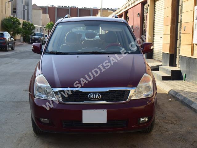 2013 Kia Carnival