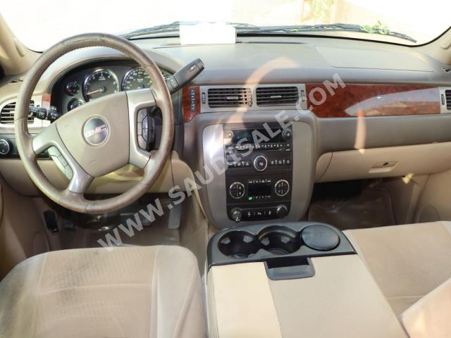 2014 جي ام سي يوكون