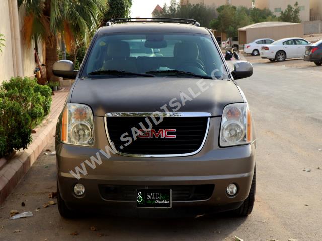 2014 جي ام سي يوكون