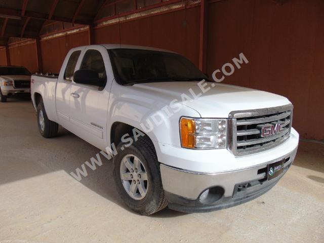 2013 GMC Sierra