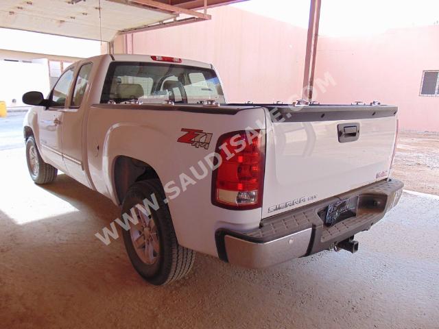 2013 GMC Sierra