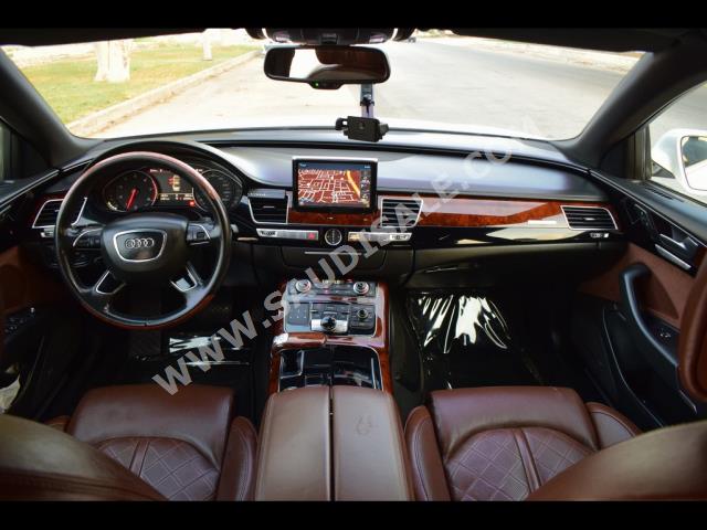 2013 اودي اي 8 ال