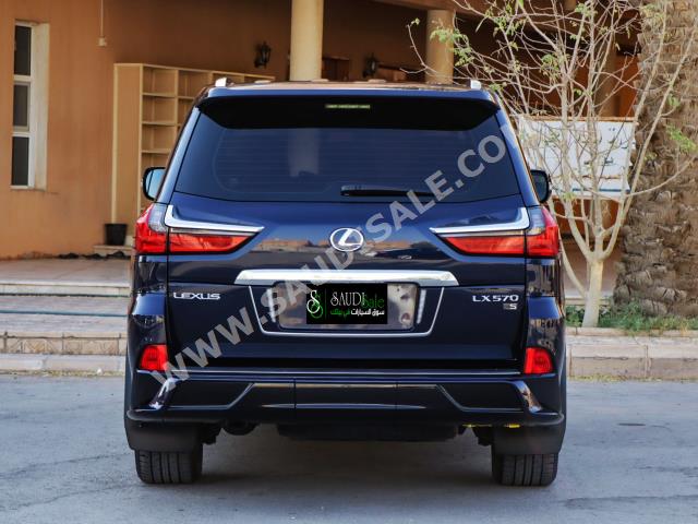 2019 لكزس إل إكس 570 اس