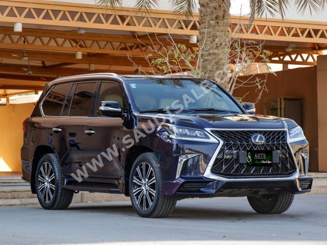 2019 لكزس إل إكس 570 اس