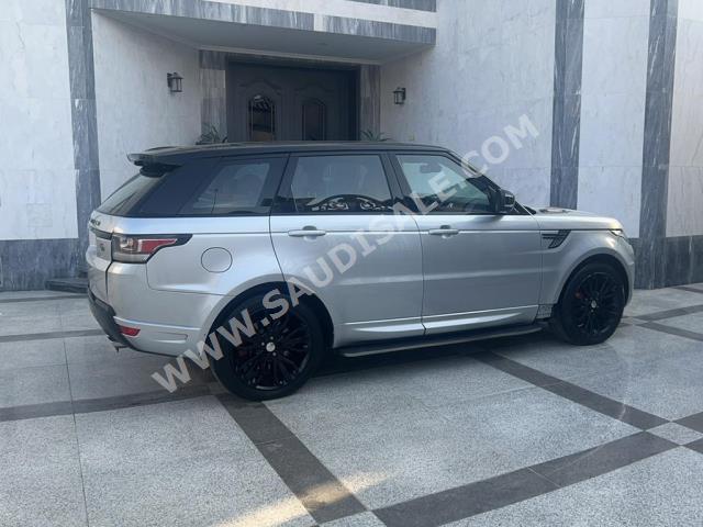 2014 لاند روفر رينج روفر سبورت سوبر تشارج