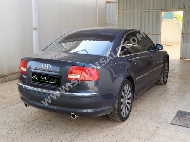 2004 Audi A8