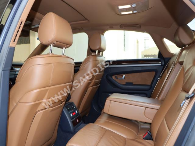 2004 Audi A8